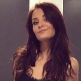 Cassie from Lausanne | Woman | 34 years old | Gemini