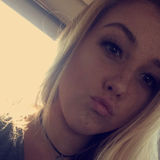 Gitch from Lees Summit | Woman | 27 years old | Taurus