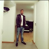 Warsamesalebn0 from Dusseldorf | Man | 38 years old | Capricorn