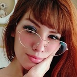 Talita from Sao Paulo | Woman | 26 years old | Gemini