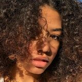 Parisbrowermn from Florence | Woman | 21 years old | Capricorn