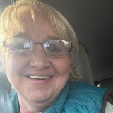 Sweetlips from Portland | Woman | 53 years old | Cancer