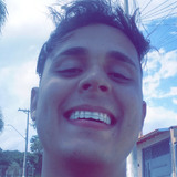 Evysonmunizcu from Caldas da Rainha | Man | 30 years old | Capricorn