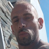 Beto from Amora | Man | 46 years old | Aries