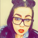 Sammkakes from Woodford | Woman | 34 years old | Cancer