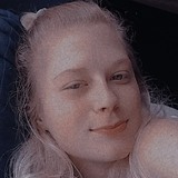 Christinacolov from Bowling Green | Woman | 23 years old | Gemini