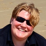 Follonke from Brussels | Woman | 42 years old | Leo