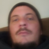 Russellwagne5L from Davenport | Man | 38 years old | Taurus