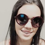 Larah from Catalao | Woman | 32 years old | Pisces