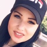 1Imadramadan8P from Nicosia | Woman | 28 years old | Taurus
