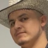 Checo from Bellwood | Man | 32 years old | Scorpio