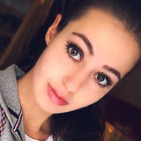 Viktorie from Mala Strana | Woman | 29 years old | Aries