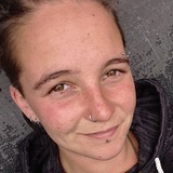 Mel from Vevey | Woman | 32 years old | Cancer