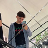 Noacomn7 from Sion | Man | 21 years old | Scorpio