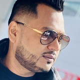 Shwn from Saint-michel | Man | 36 years old | Capricorn