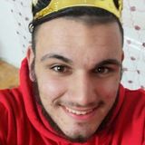 Pelella from Napoli | Man | 27 years old | Capricorn