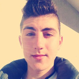 Xhenaldo from Norrkoping | Man | 30 years old | Capricorn